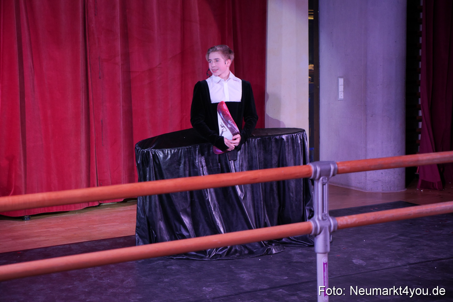 Valentinspalazzo Centrum Neumarkt 140215 0250