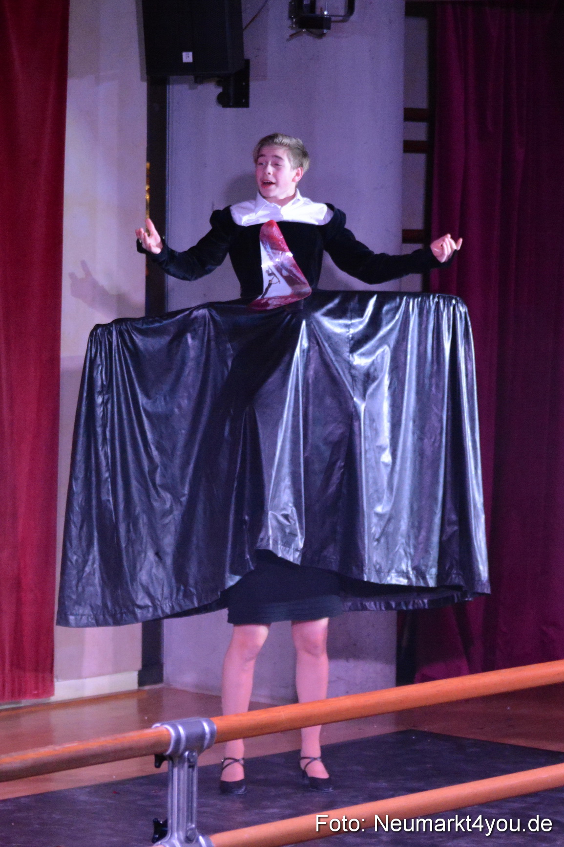 Valentinspalazzo Centrum Neumarkt 140215 0268