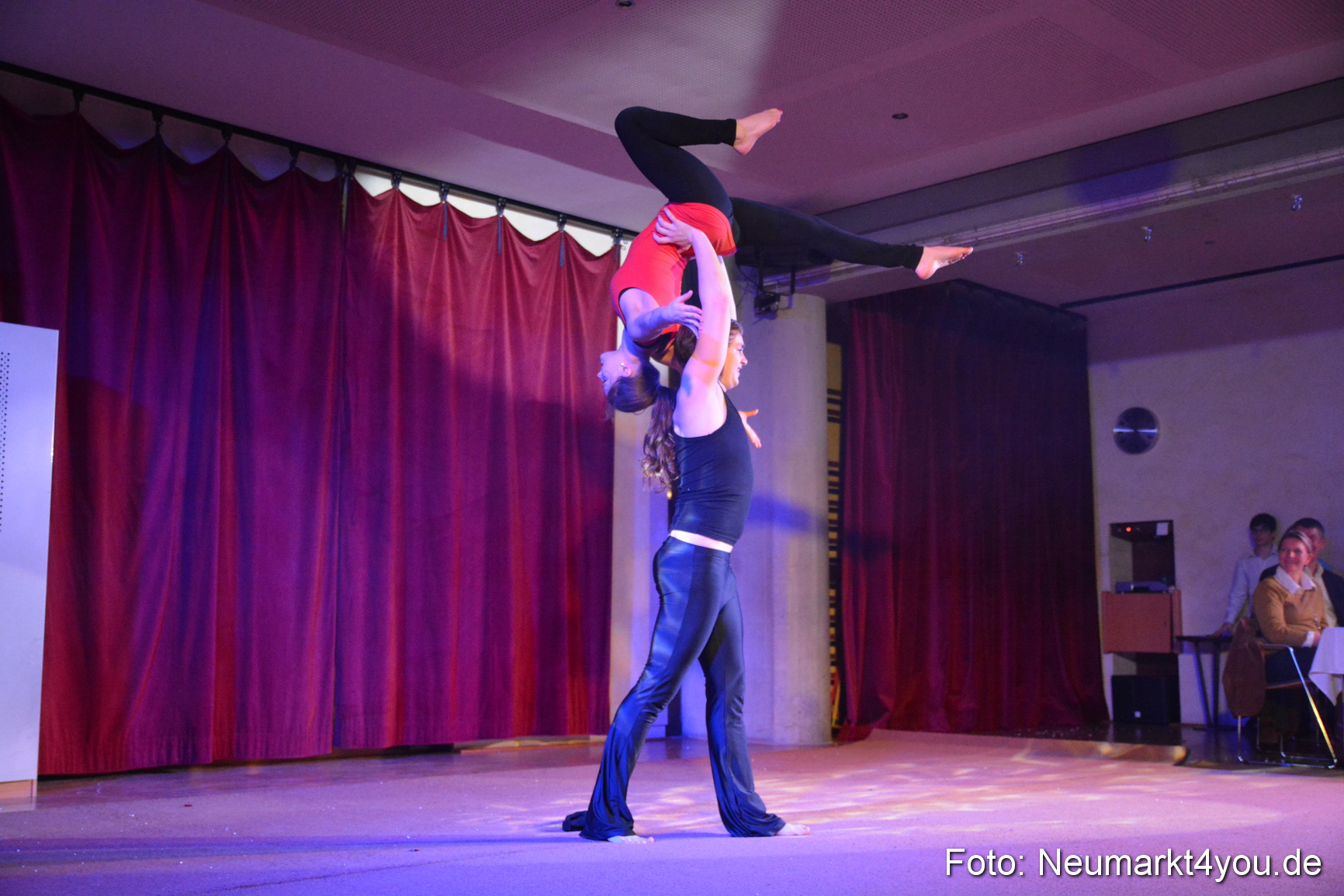 Valentinspalazzo Centrum Neumarkt 140215 0291