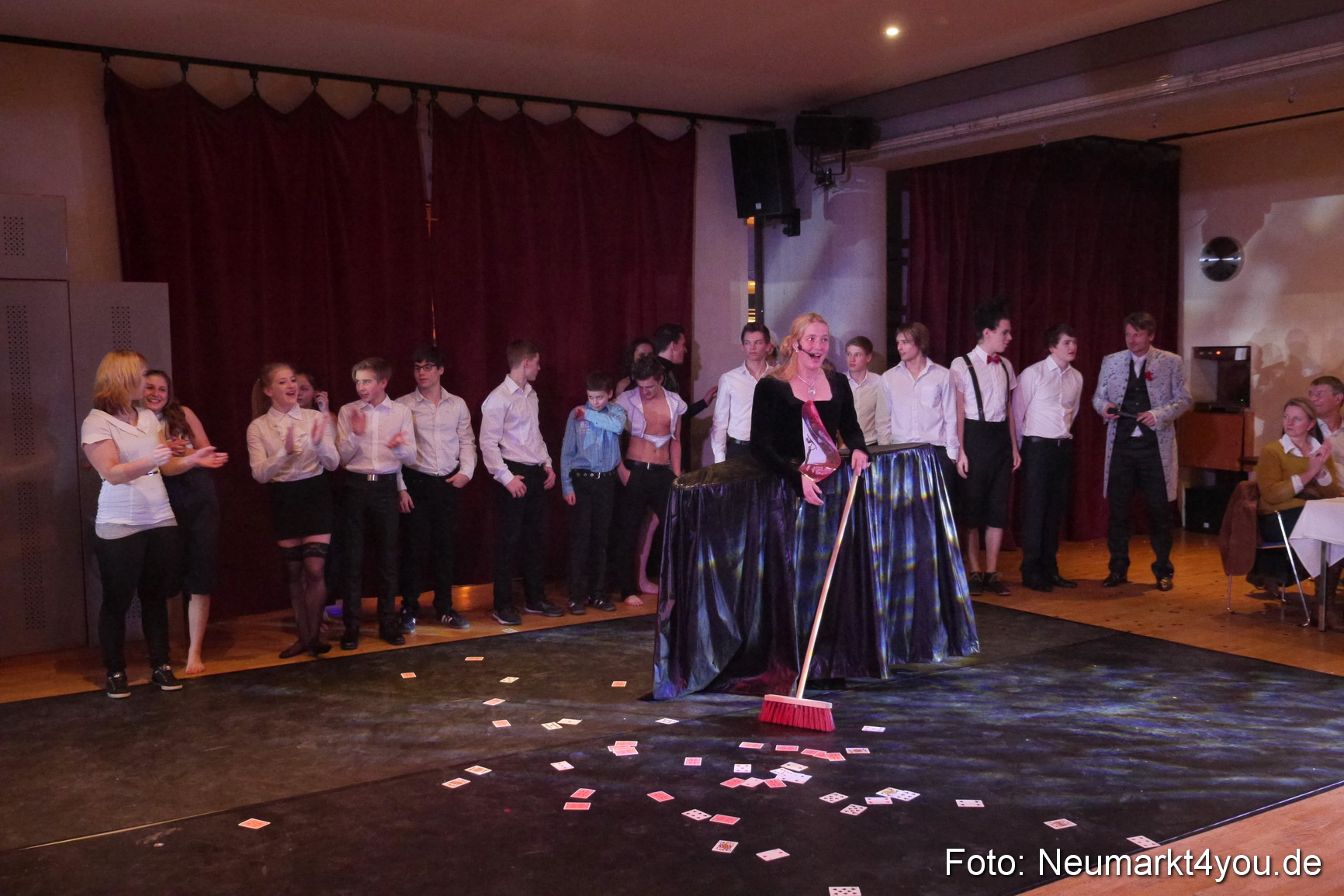 Valentinspalazzo Centrum Neumarkt 140215 0348