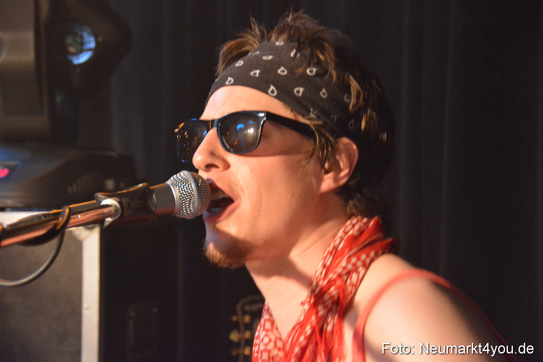 Weiberfasching Neumarkt 120215 0077