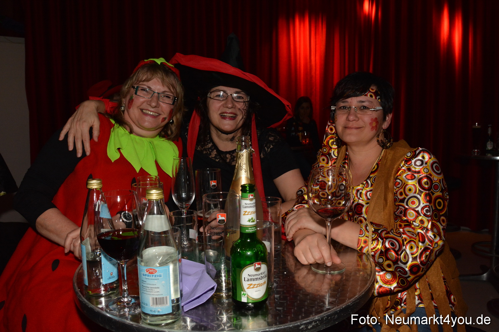 Weiberfasching Neumarkt 120215 0110