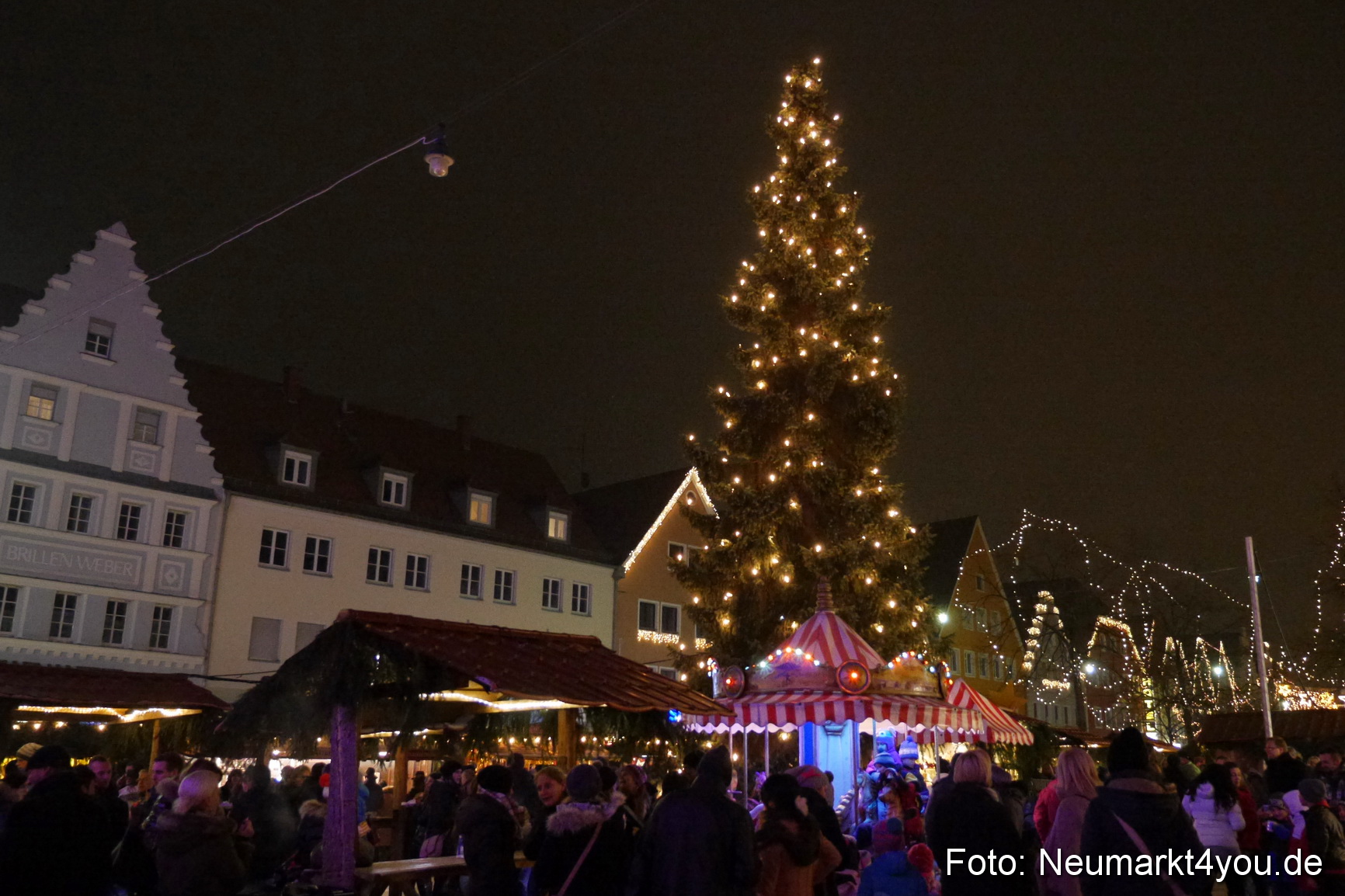 Krippenspiel Weihnachtsmarkt Neumarkt 271115 0034