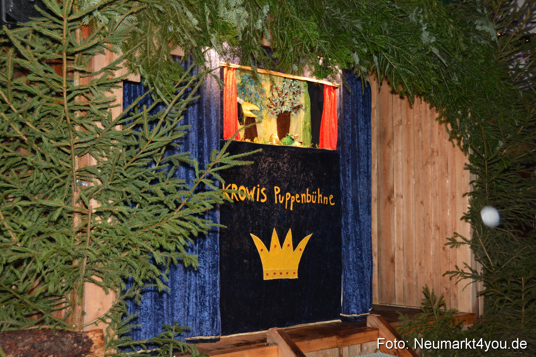 Weihnachtsmarkt Neumarkt 2015 0002