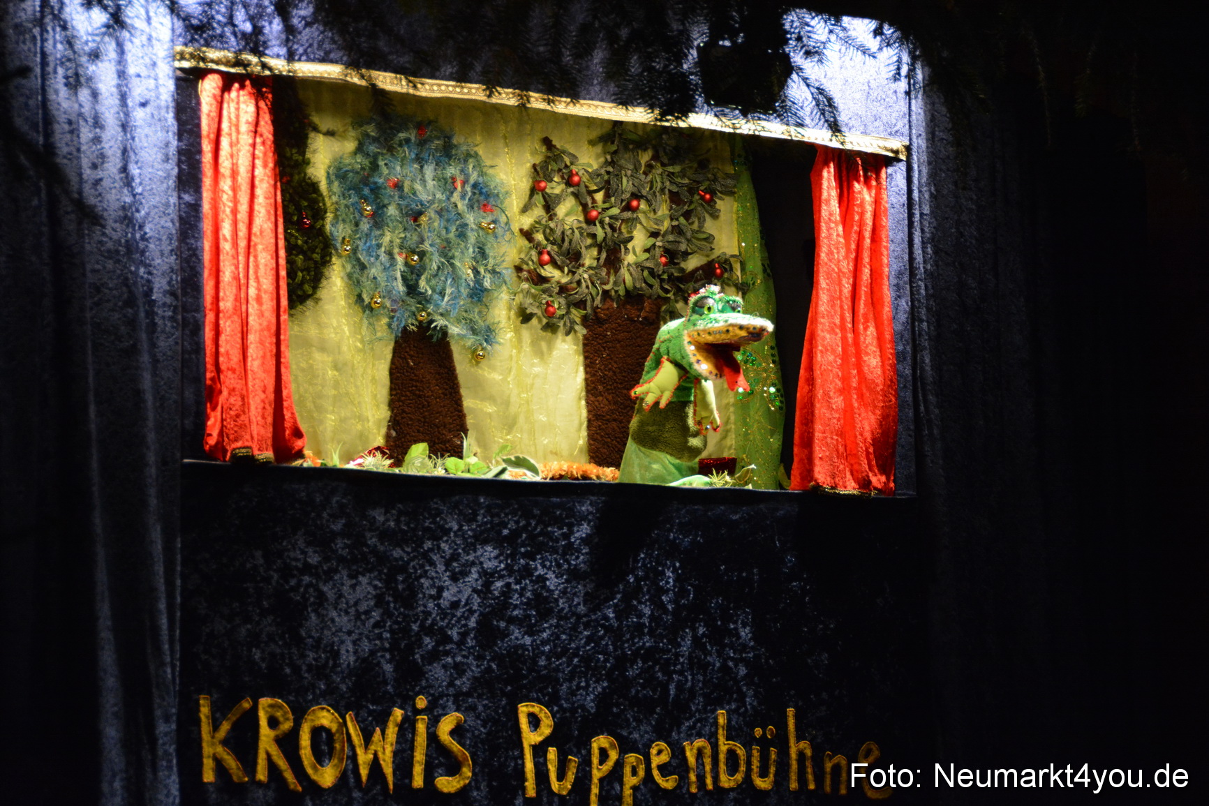 Weihnachtsmarkt Neumarkt 2015 0004