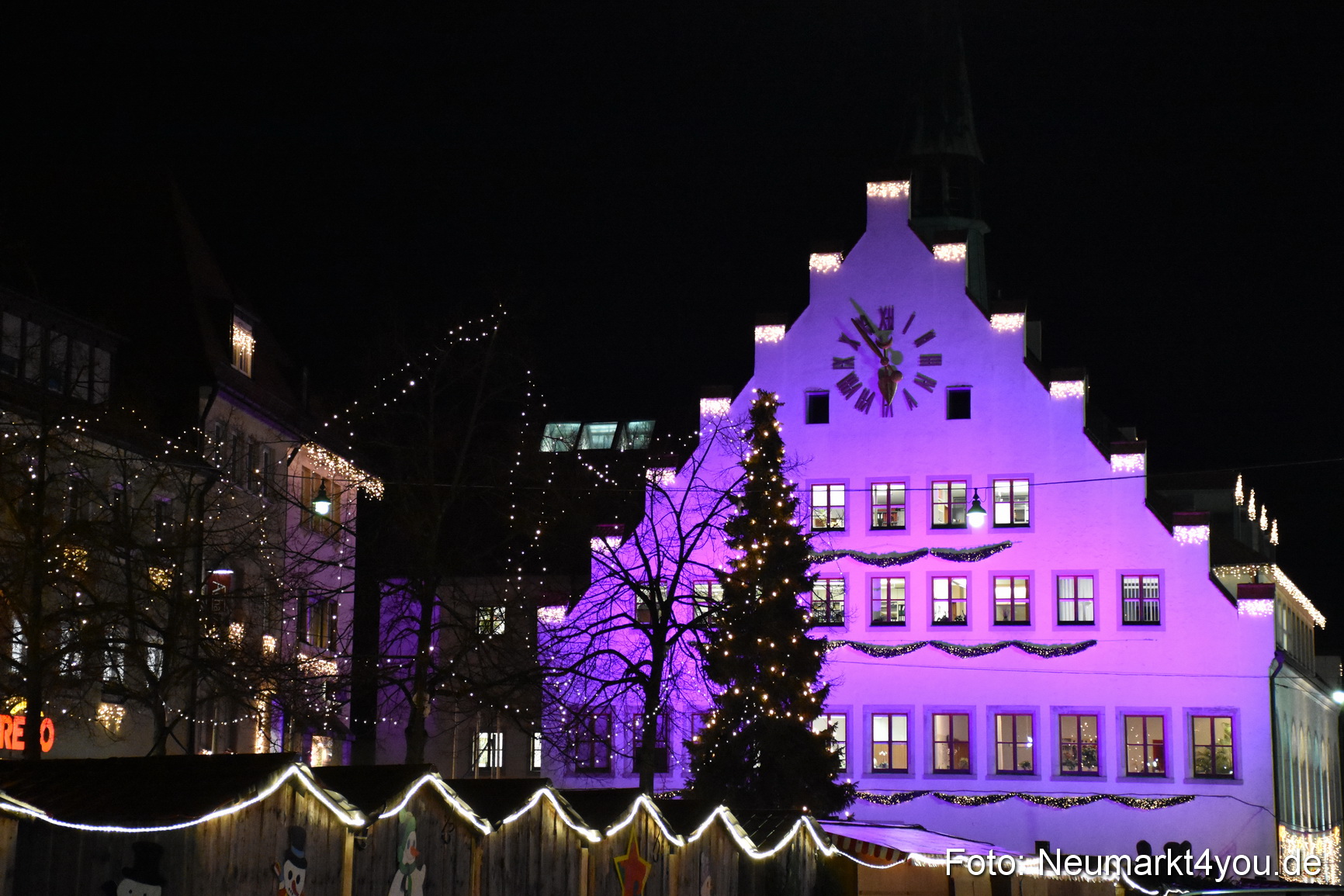 Weihnachtsmarkt Neumarkt 2015 0006