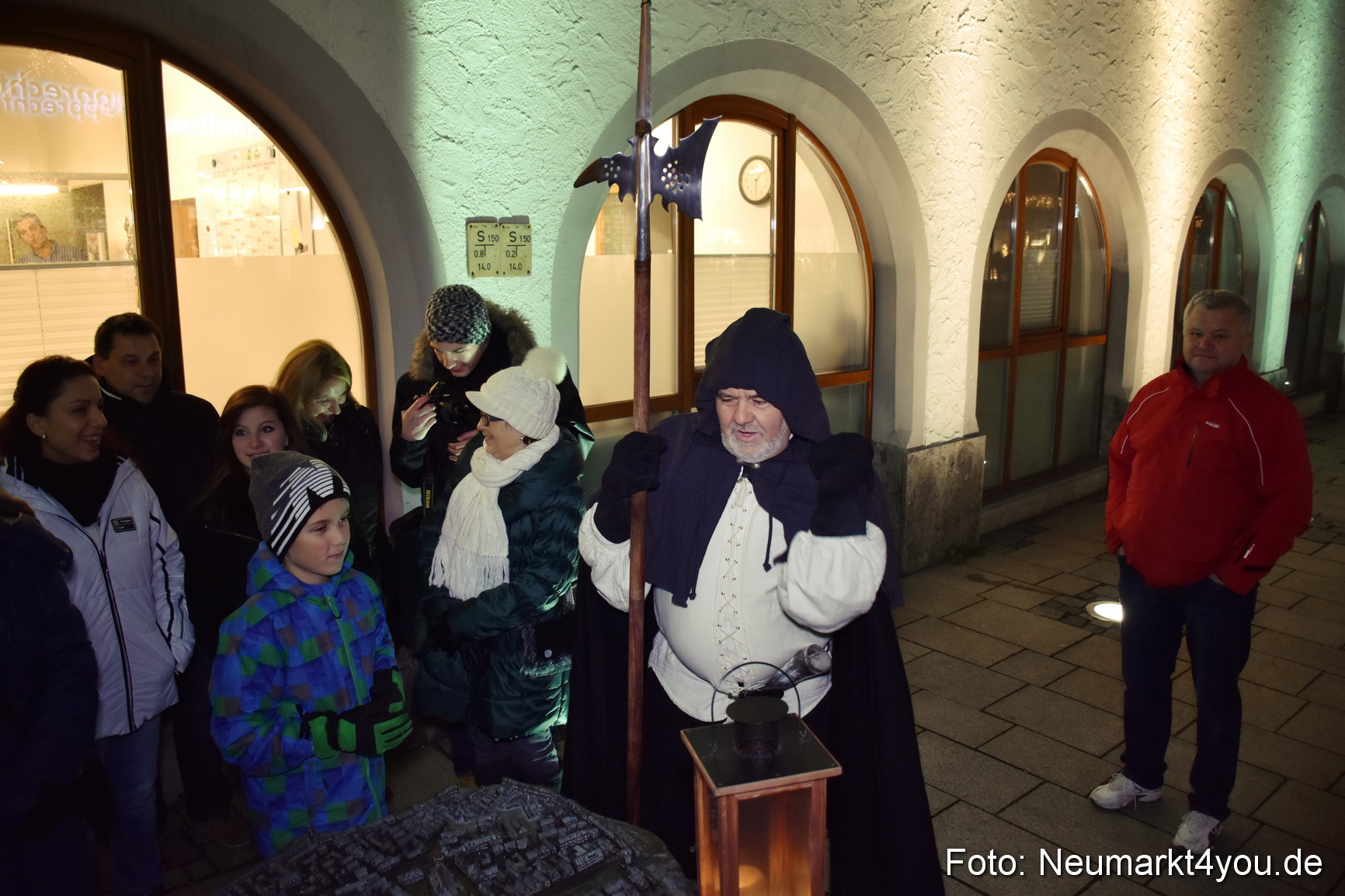 Weihnachtsmarkt Neumarkt 2015 0013