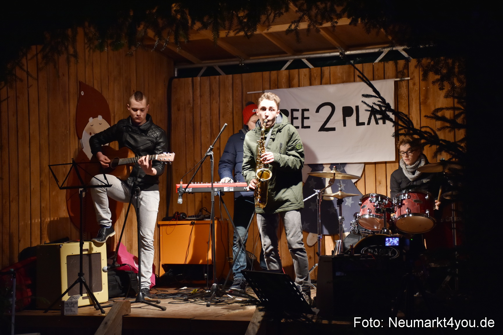 Weihnachtsmarkt Neumarkt 2015 0015