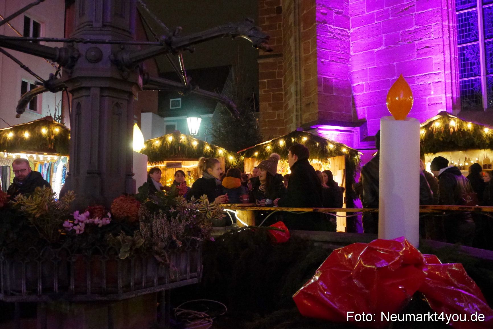 Weihnachtsmarkt Neumarkt 2015 0022