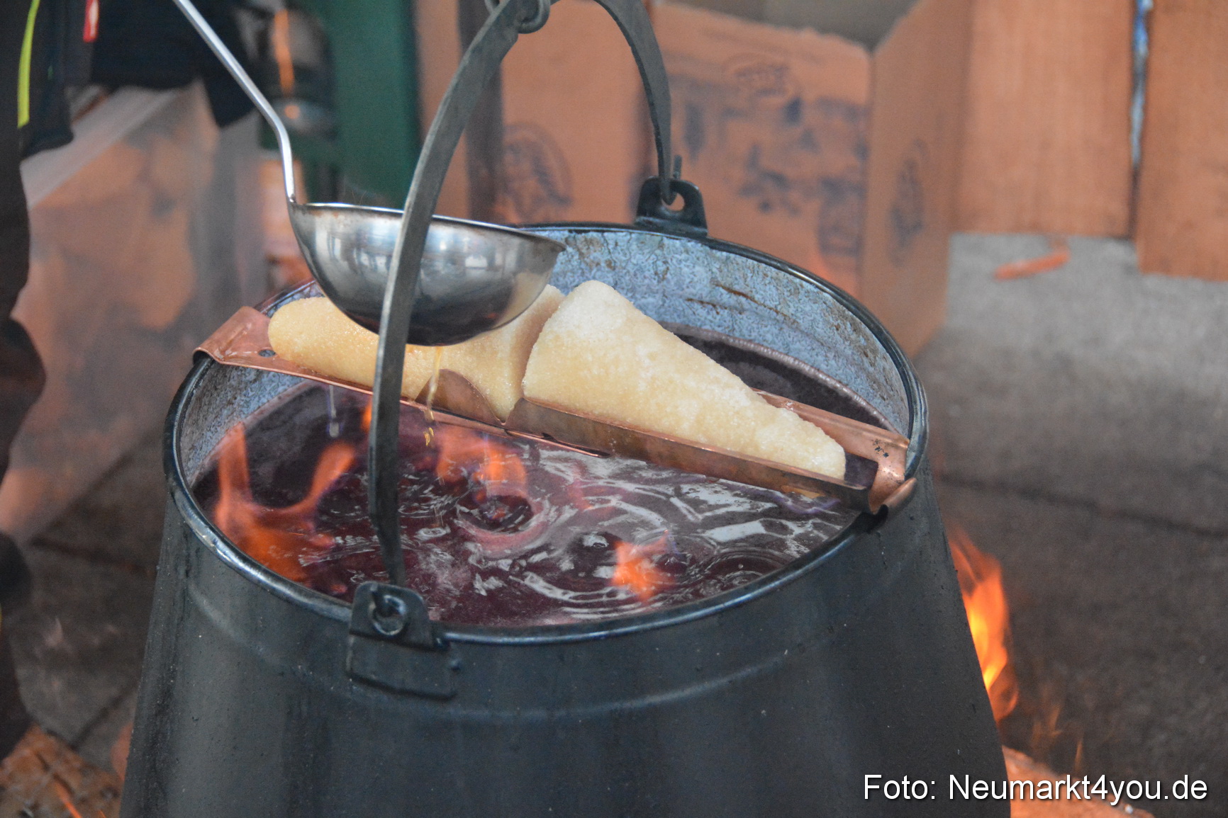 Weihnachtsmarkt Neumarkt 2015 0040
