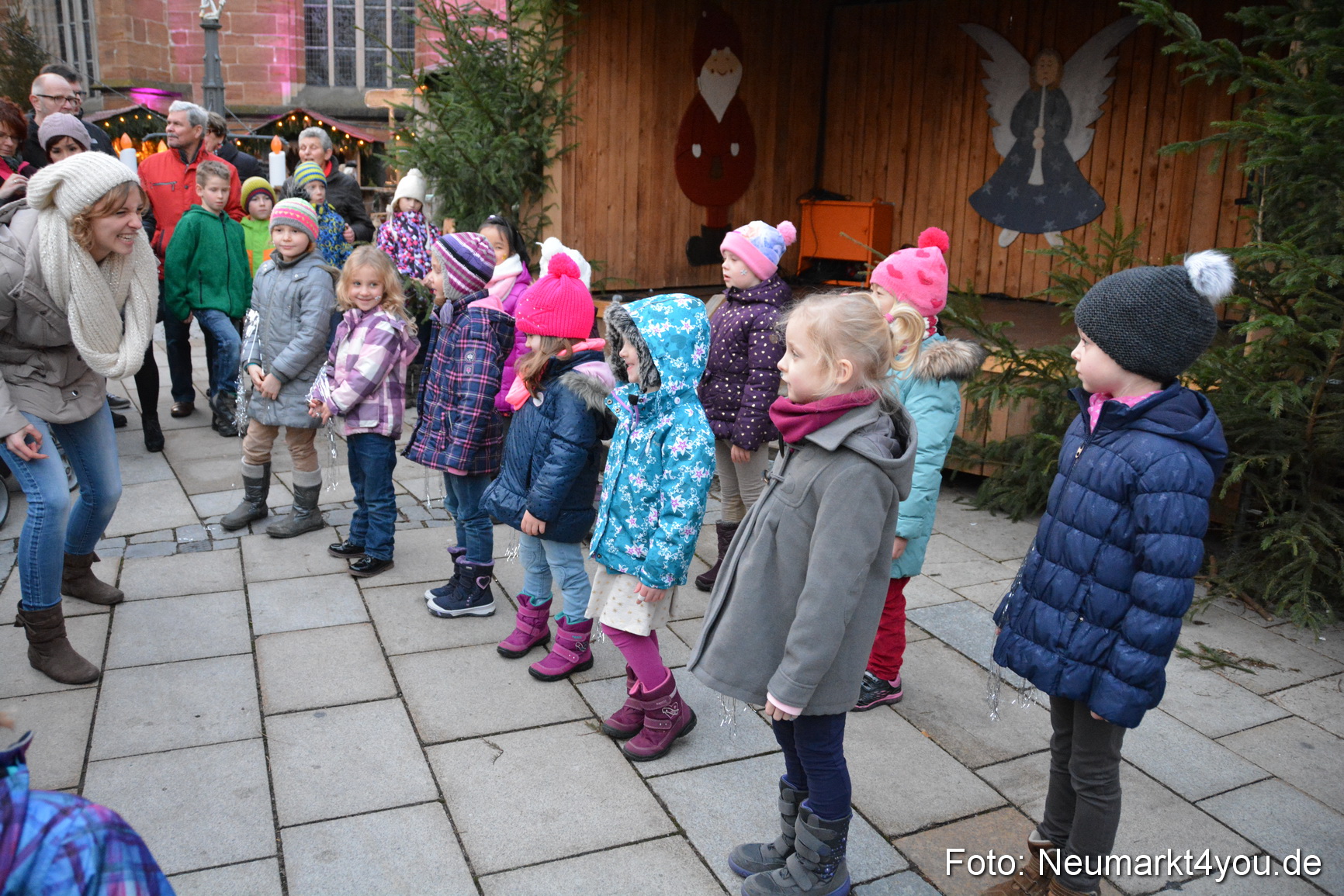 Weihnachtsmarkt Neumarkt 2015 0043