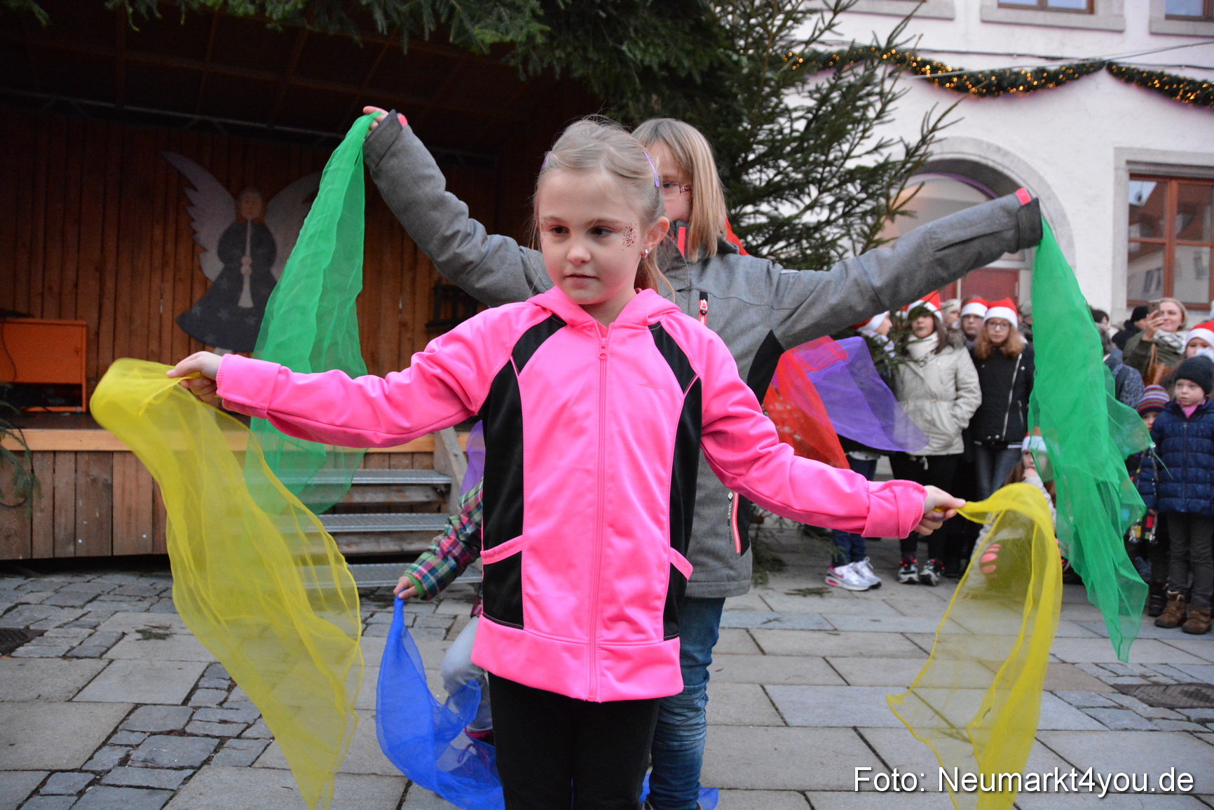 Weihnachtsmarkt Neumarkt 2015 0057