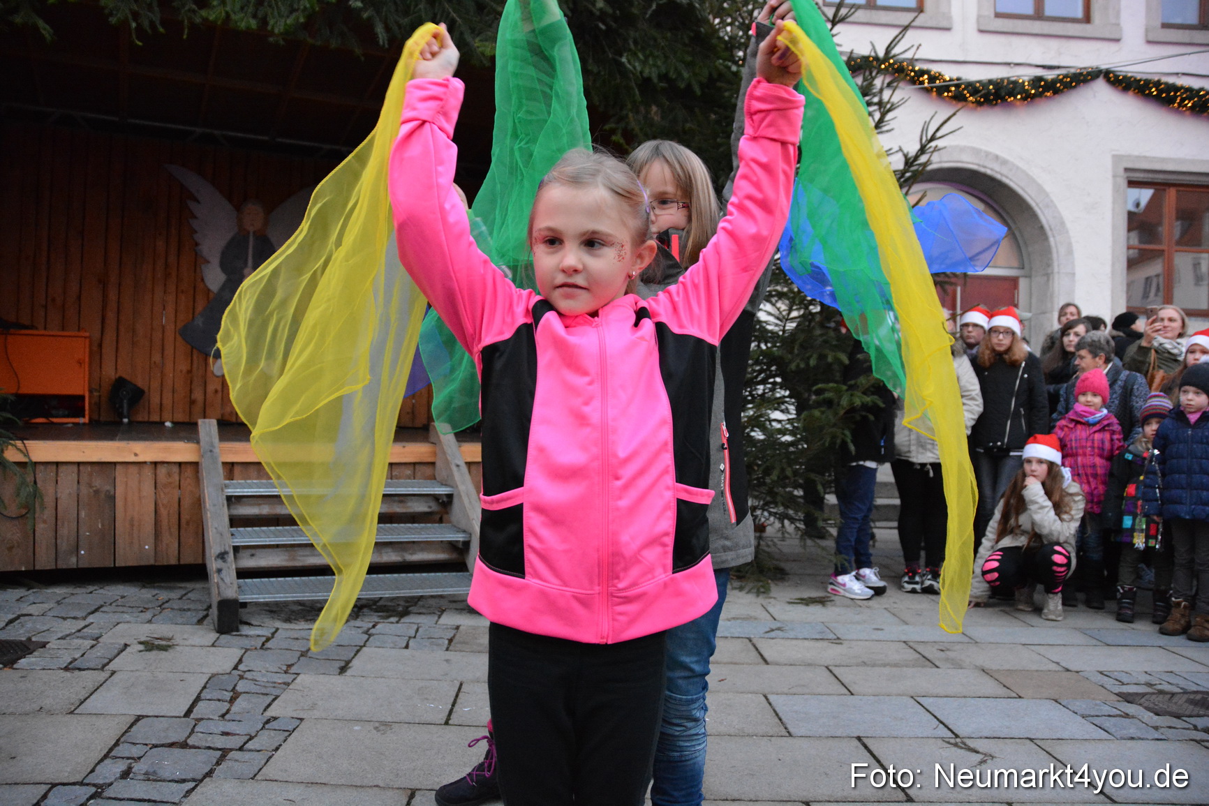Weihnachtsmarkt Neumarkt 2015 0058