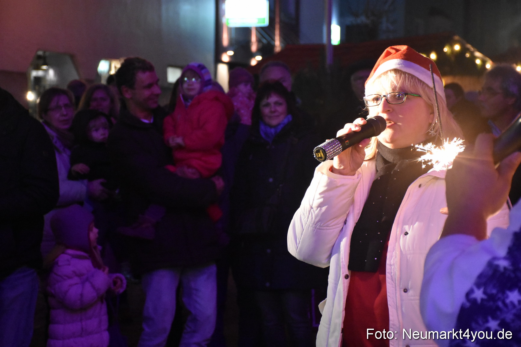 Weihnachtsmarkt Neumarkt 2015 0082