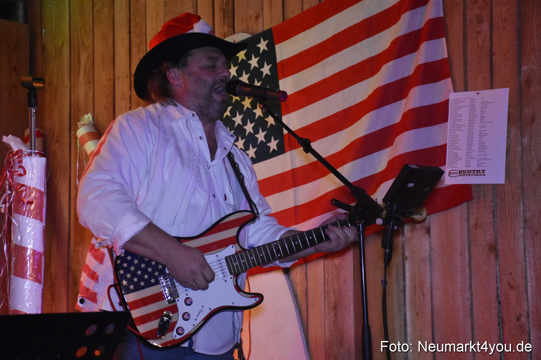 Weihnachtsmarkt Neumarkt 2015 0083