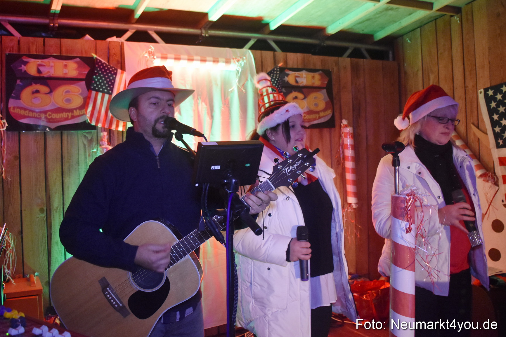 Weihnachtsmarkt Neumarkt 2015 0088