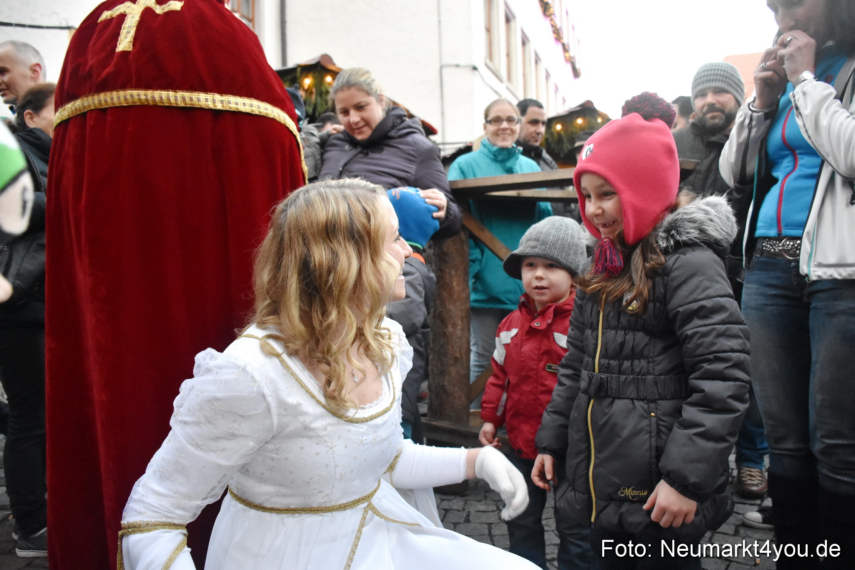 Weihnachtsmarkt Neumarkt 2015 0109