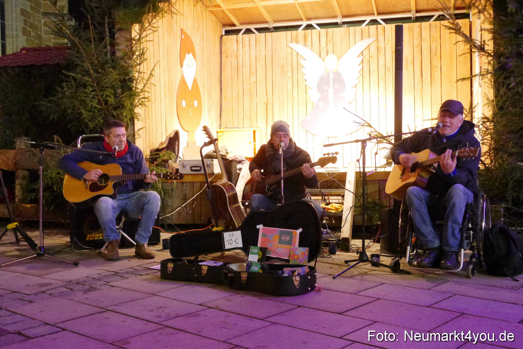 Weihnachtsmarkt Neumarkt 2015 0120