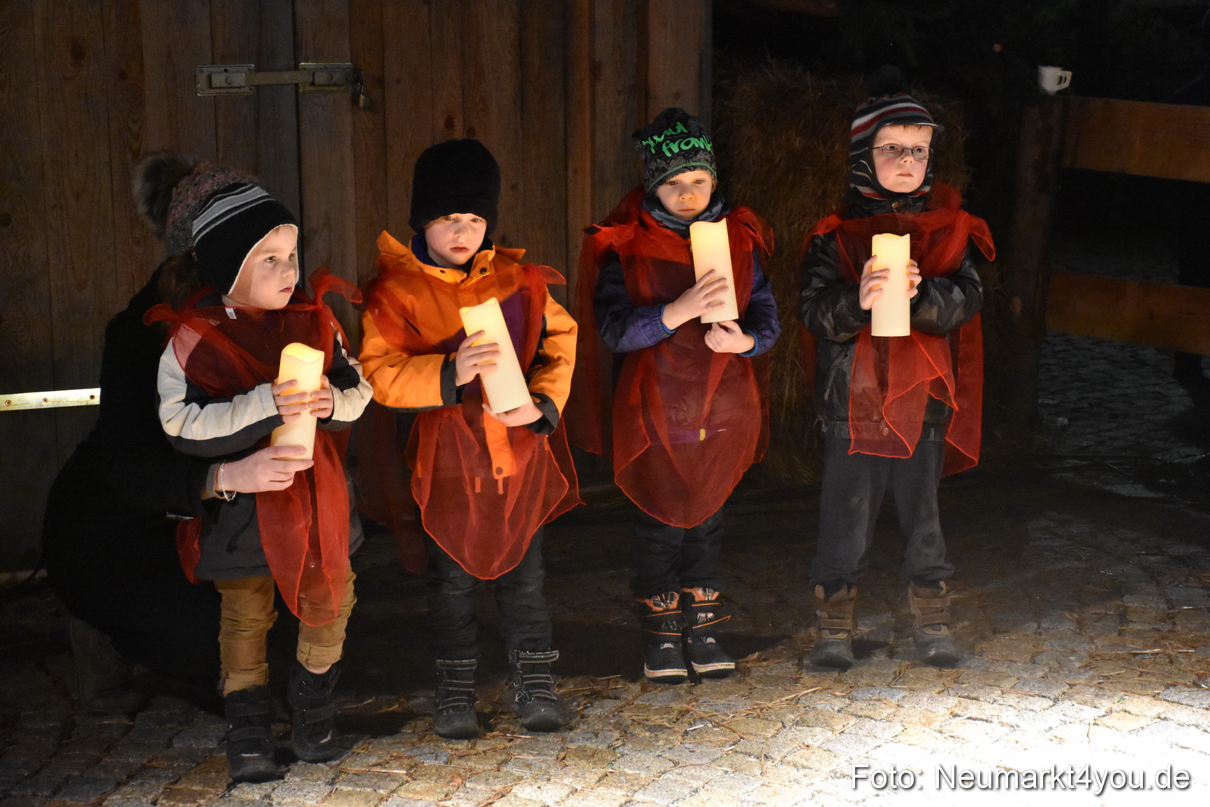 Weihnachtsmarkt Neumarkt 2015 0144