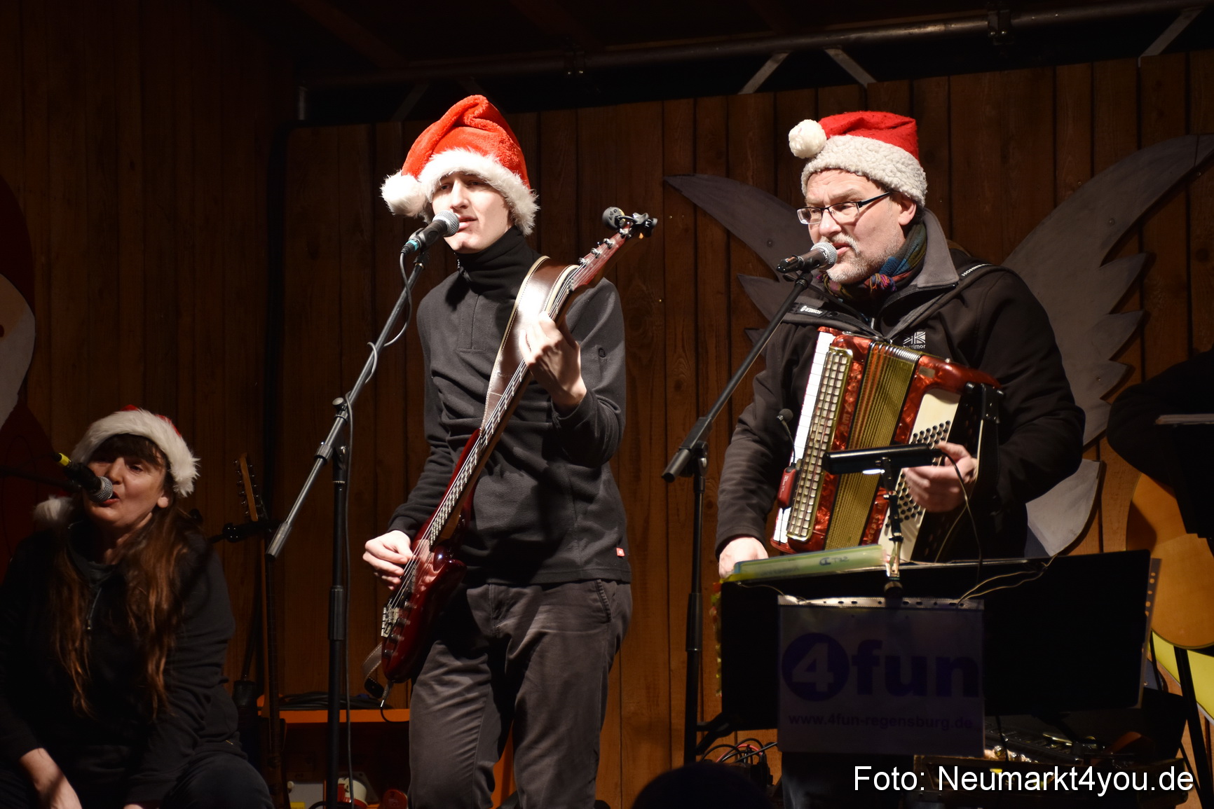 Weihnachtsmarkt Neumarkt 2015 0154