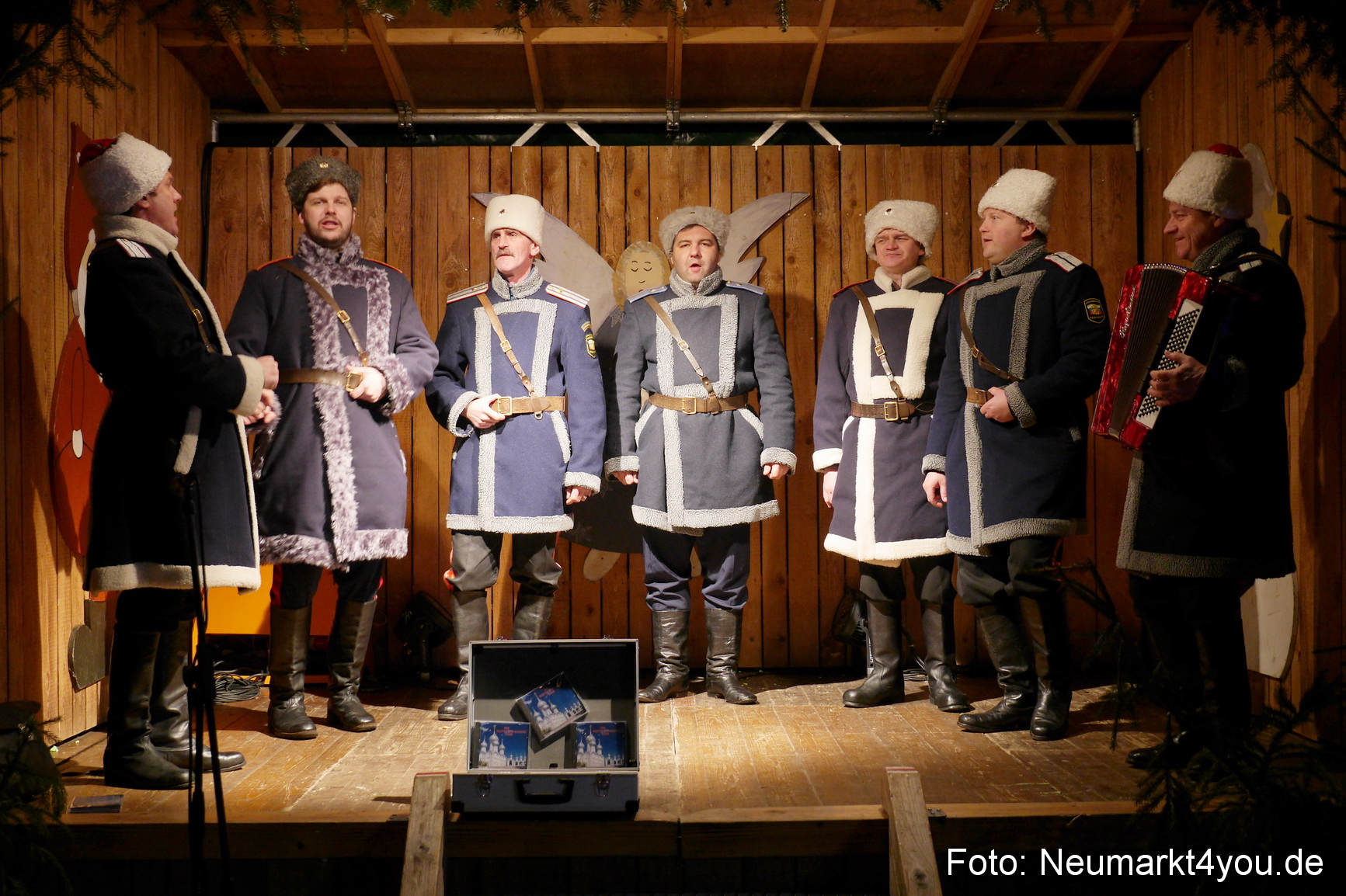 Weihnachtsmarkt Neumarkt 2015 0156