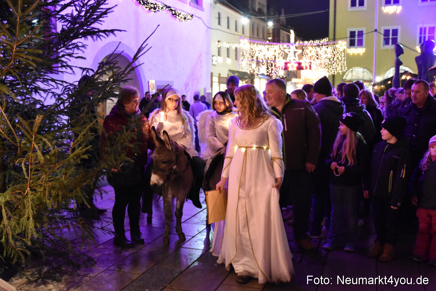 Weihnachtsmarkt Neumarkt 2015 0162