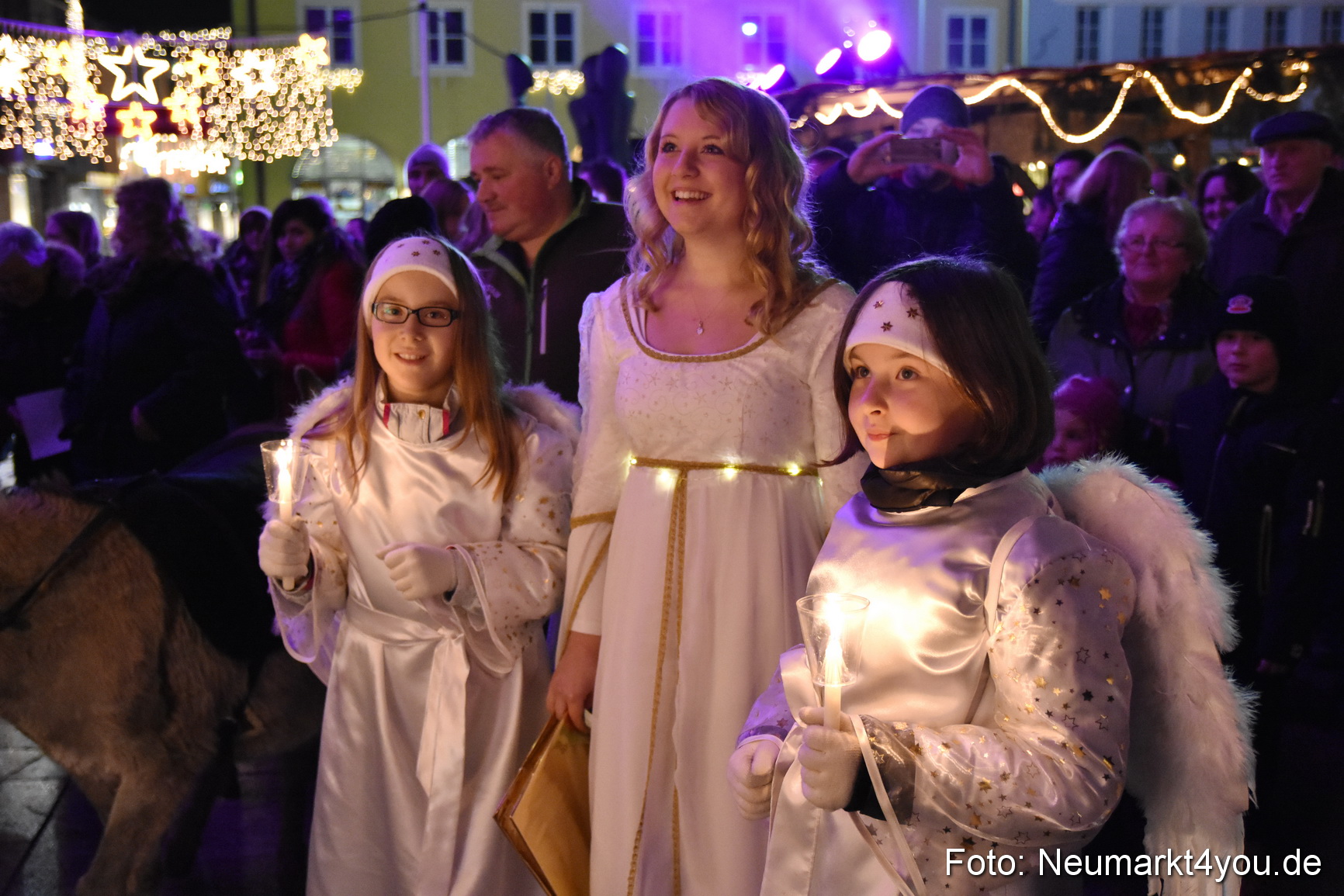 Weihnachtsmarkt Neumarkt 2015 0167