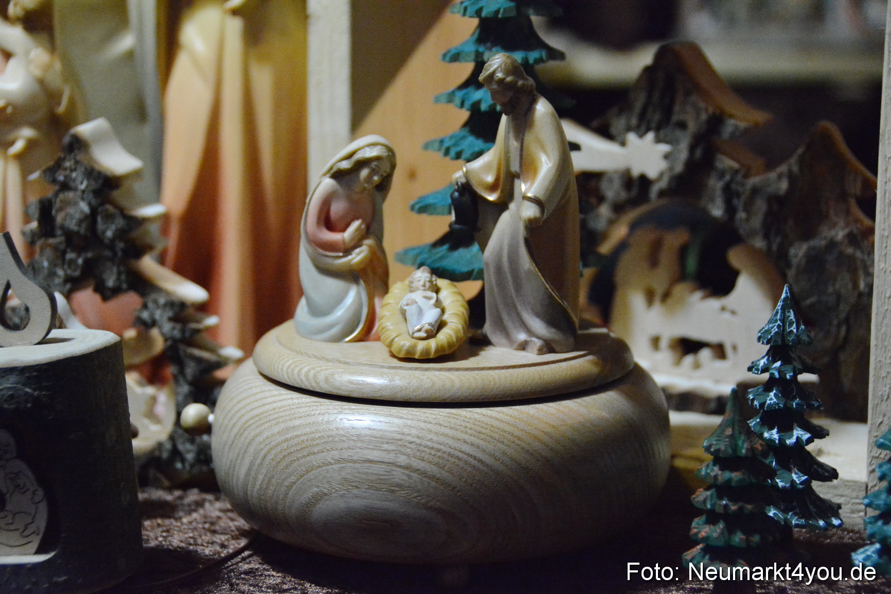 Weihnachtsmarkt Neumarkt 261115 0012