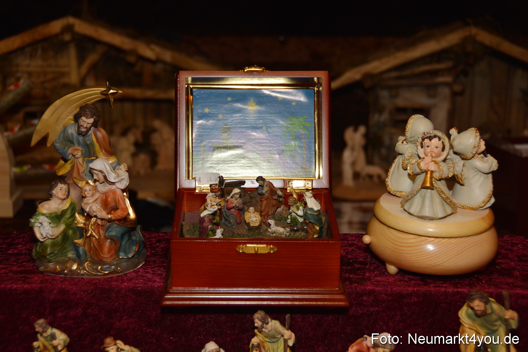 Weihnachtsmarkt Neumarkt 261115 0017