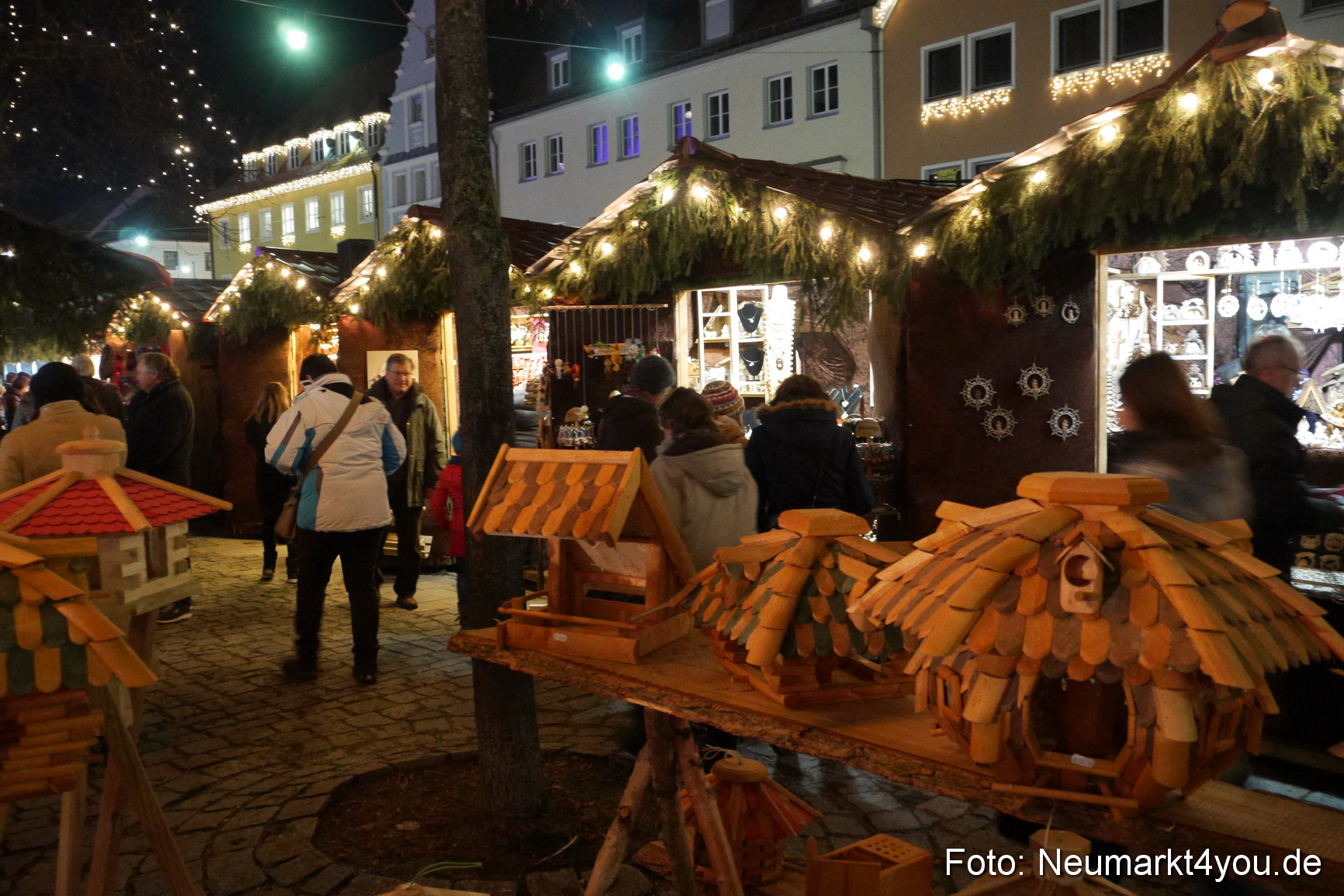 Weihnachtsmarkt Neumarkt 261115 0084