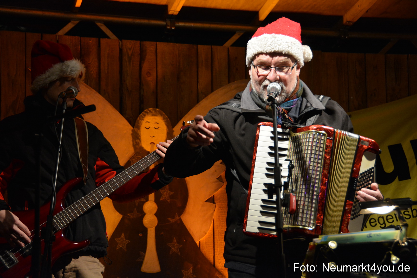 Weihnachtsmarkt Neumarkt 261115 0104