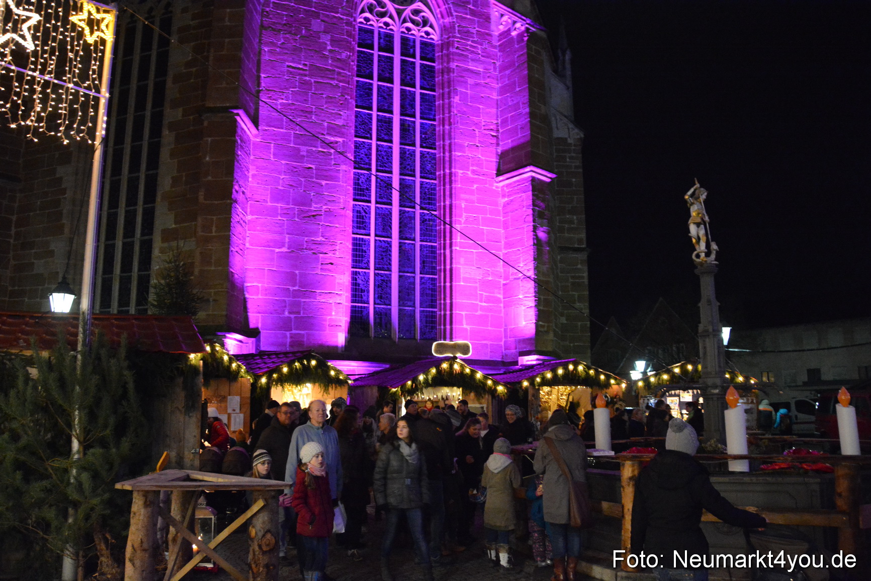 Weihnachtsmarkt Neumarkt 261115 0106