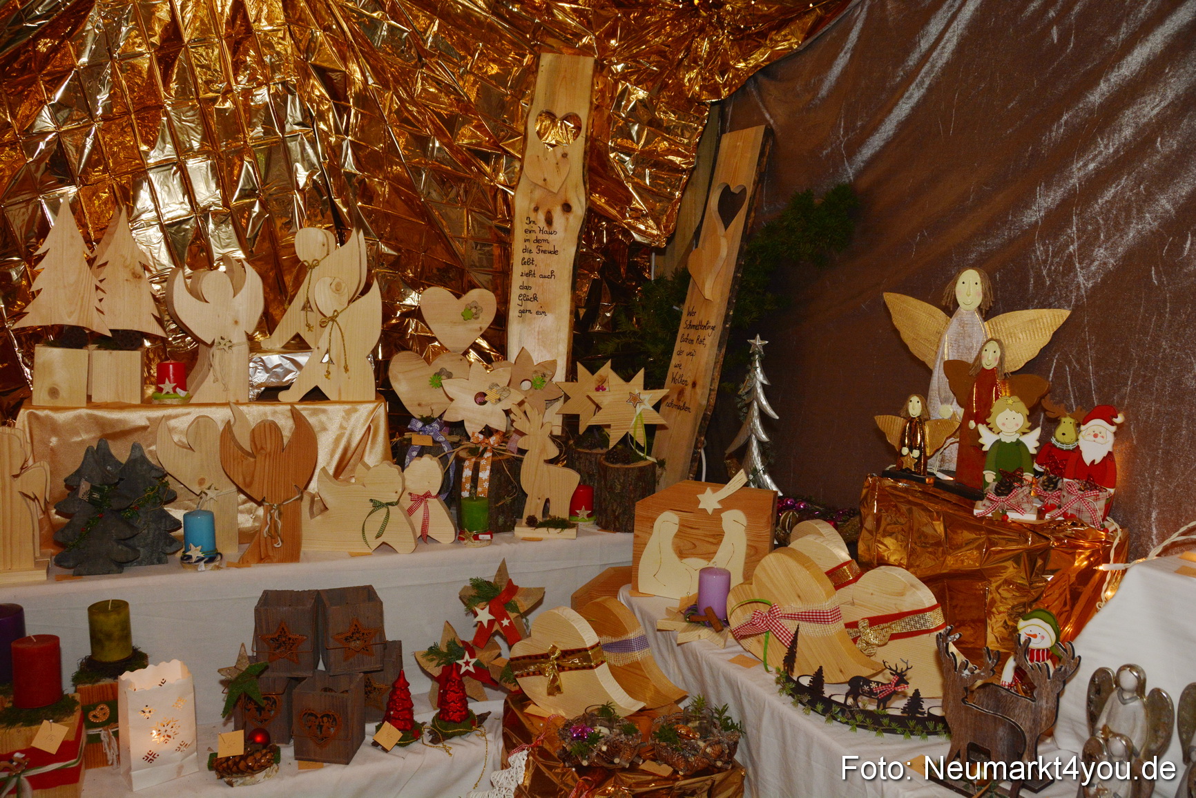 Weihnachtsmarkt Neumarkt 261115 0113