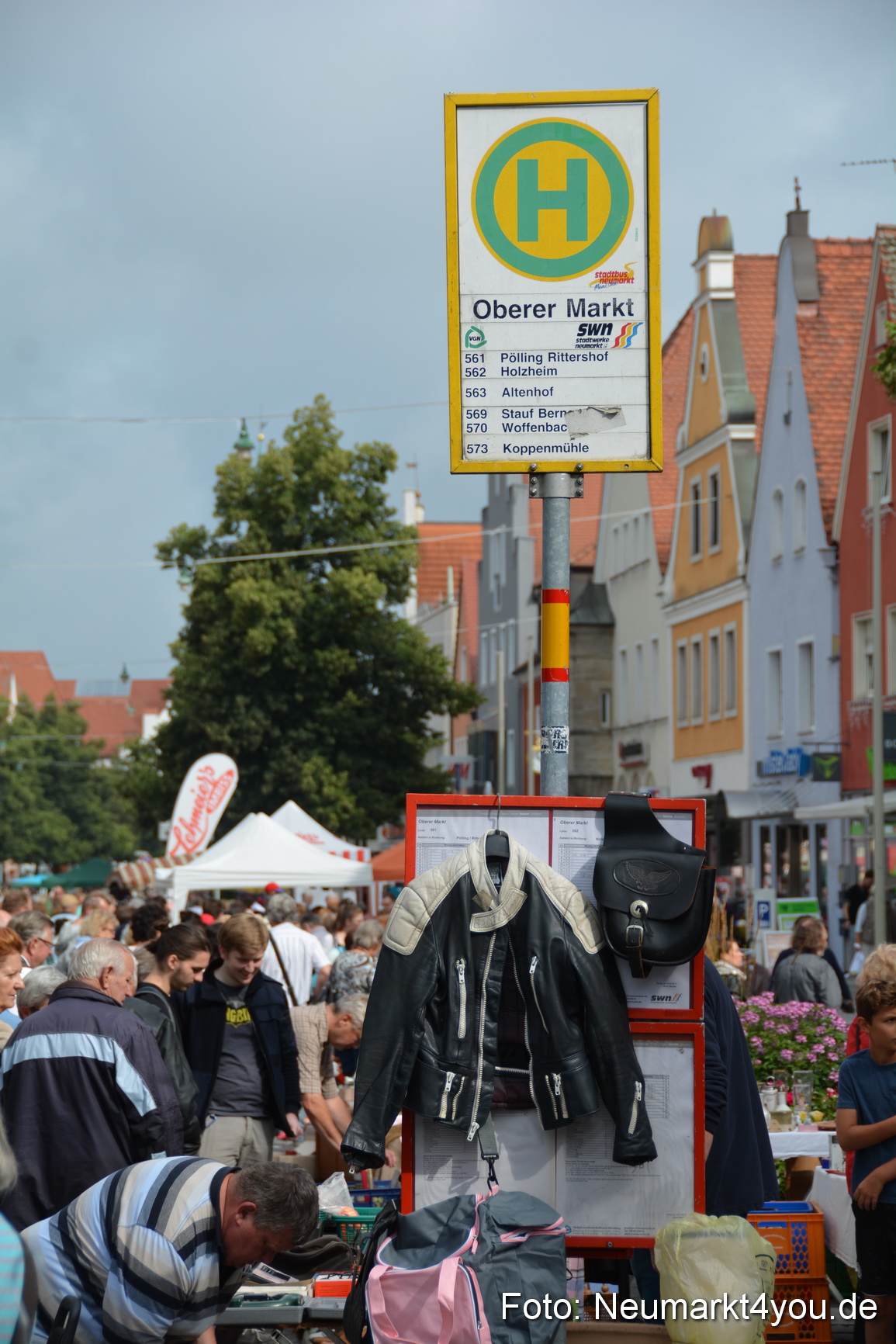 Altstadtflohmarkt Neumarkt 060816 0005