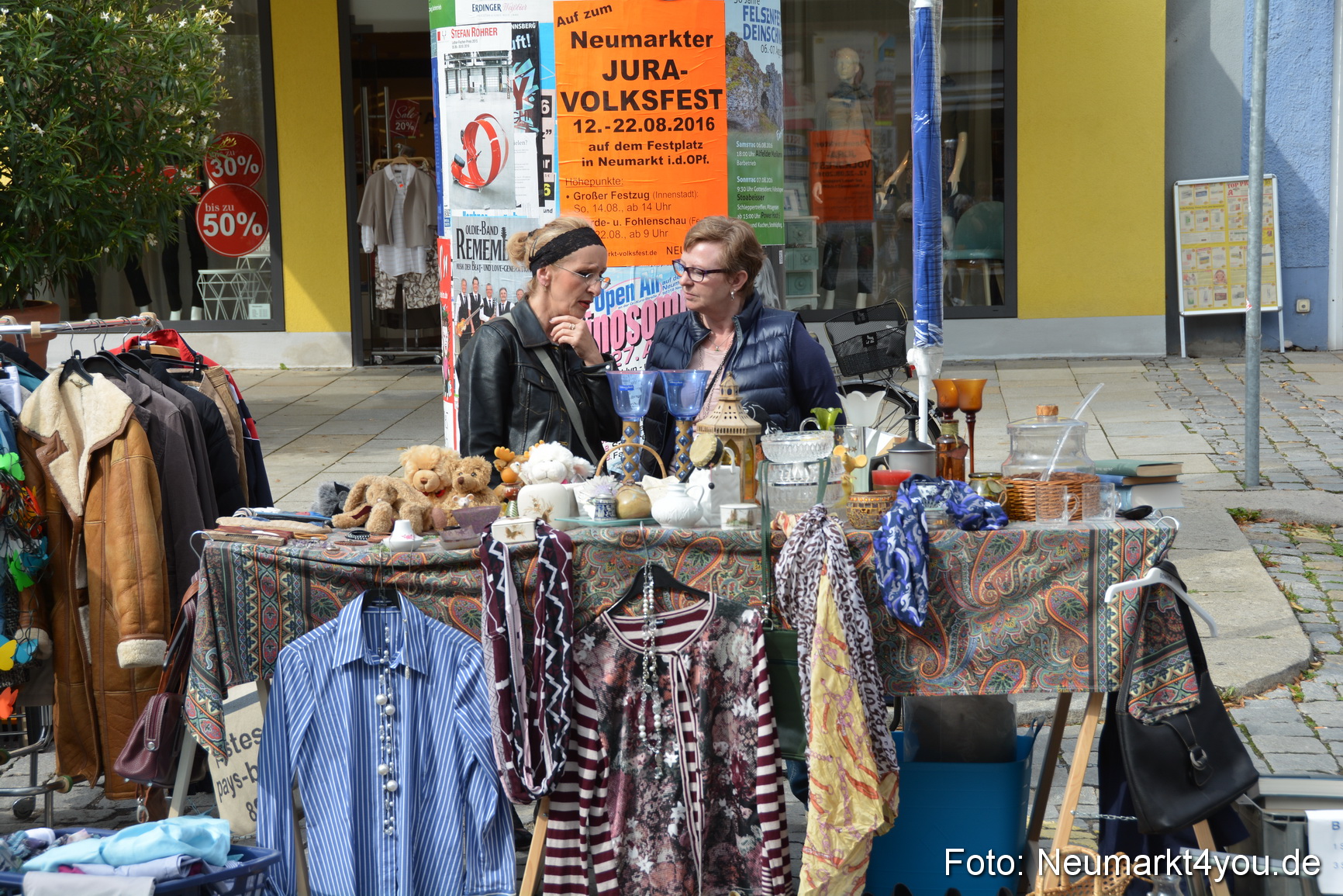 Altstadtflohmarkt Neumarkt 060816 0020