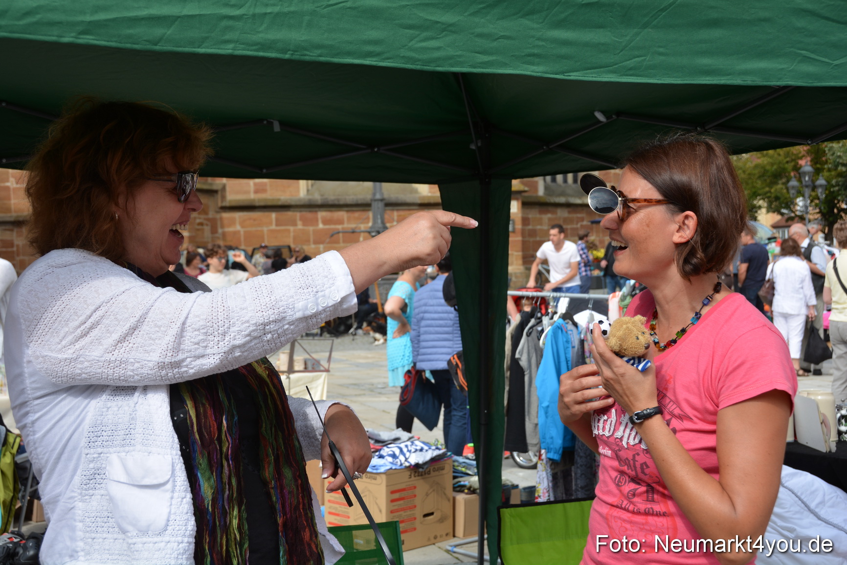 Altstadtflohmarkt Neumarkt 060816 0072
