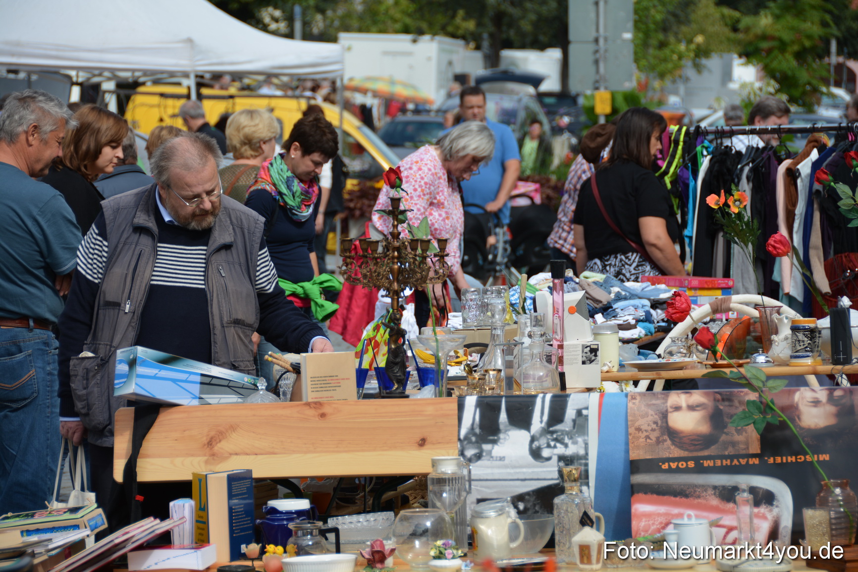 Altstadtflohmarkt Neumarkt 060816 0083