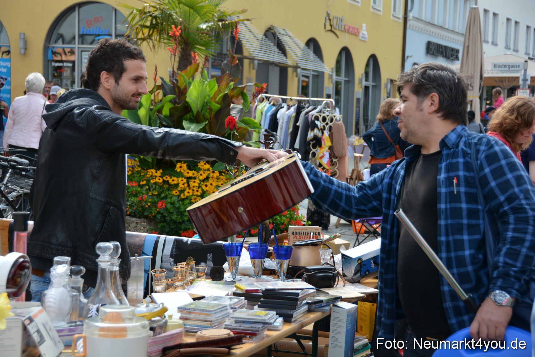 Altstadtflohmarkt Neumarkt 060816 0089