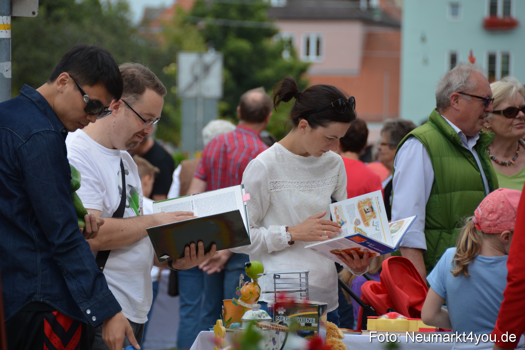 Altstadtflohmarkt Neumarkt 060816 0118