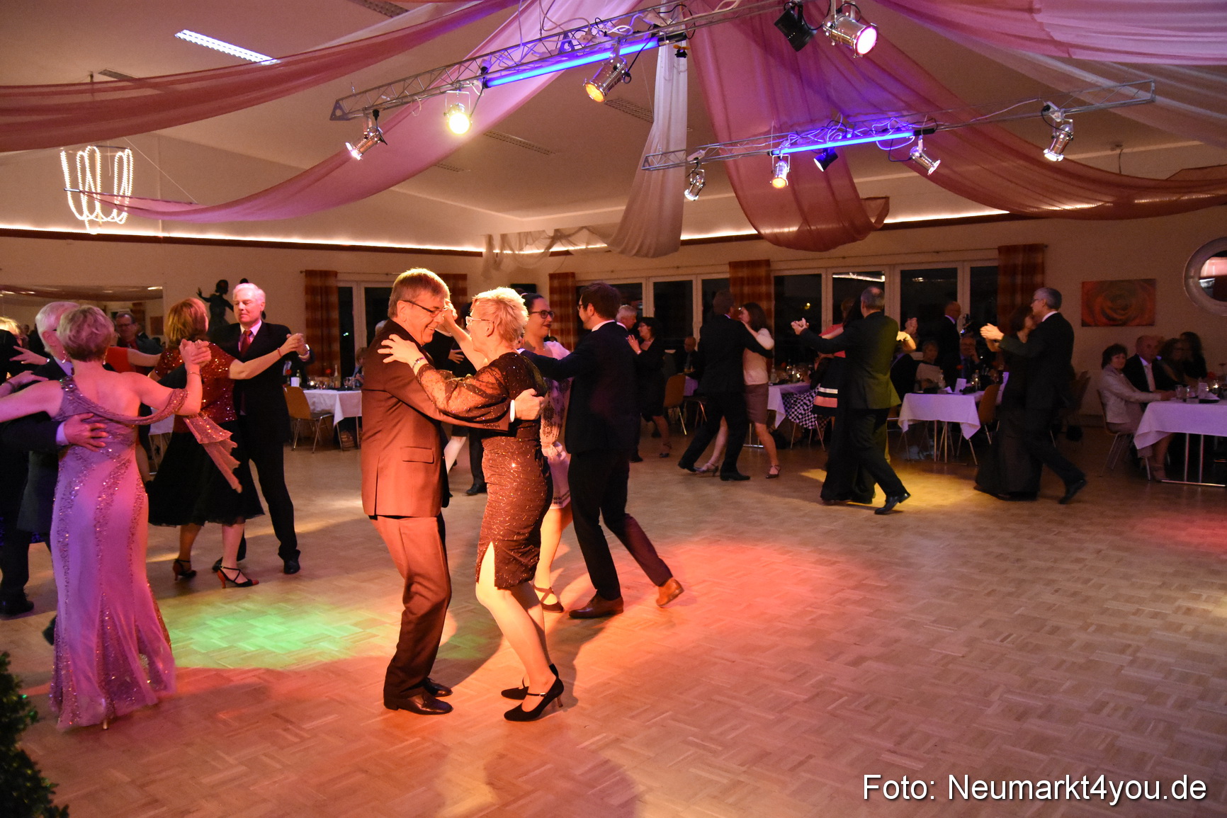 Crazy ASV Herbstball 051116 0038