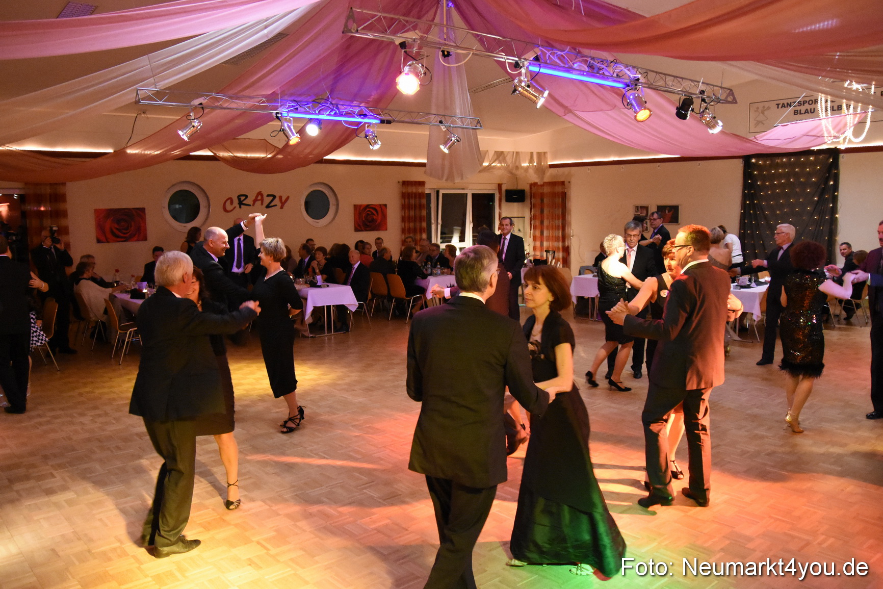 Crazy ASV Herbstball 051116 0049