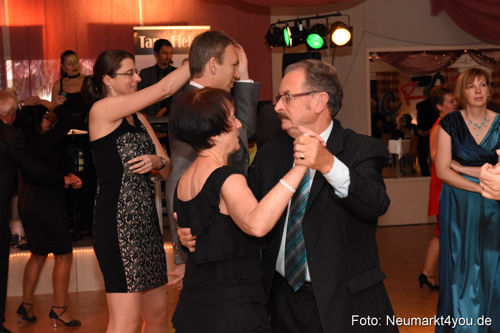 Crazy ASV Herbstball 051116 0064