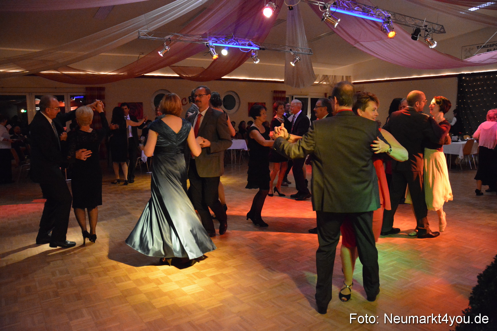 Crazy ASV Herbstball 051116 0077