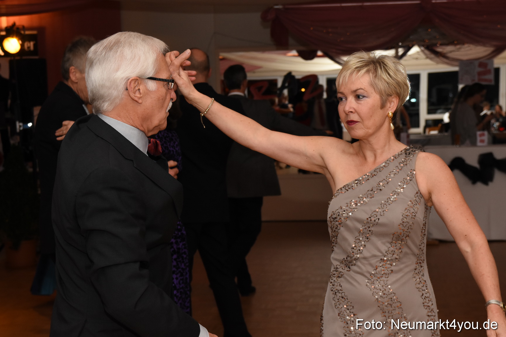 Crazy ASV Herbstball 051116 0083