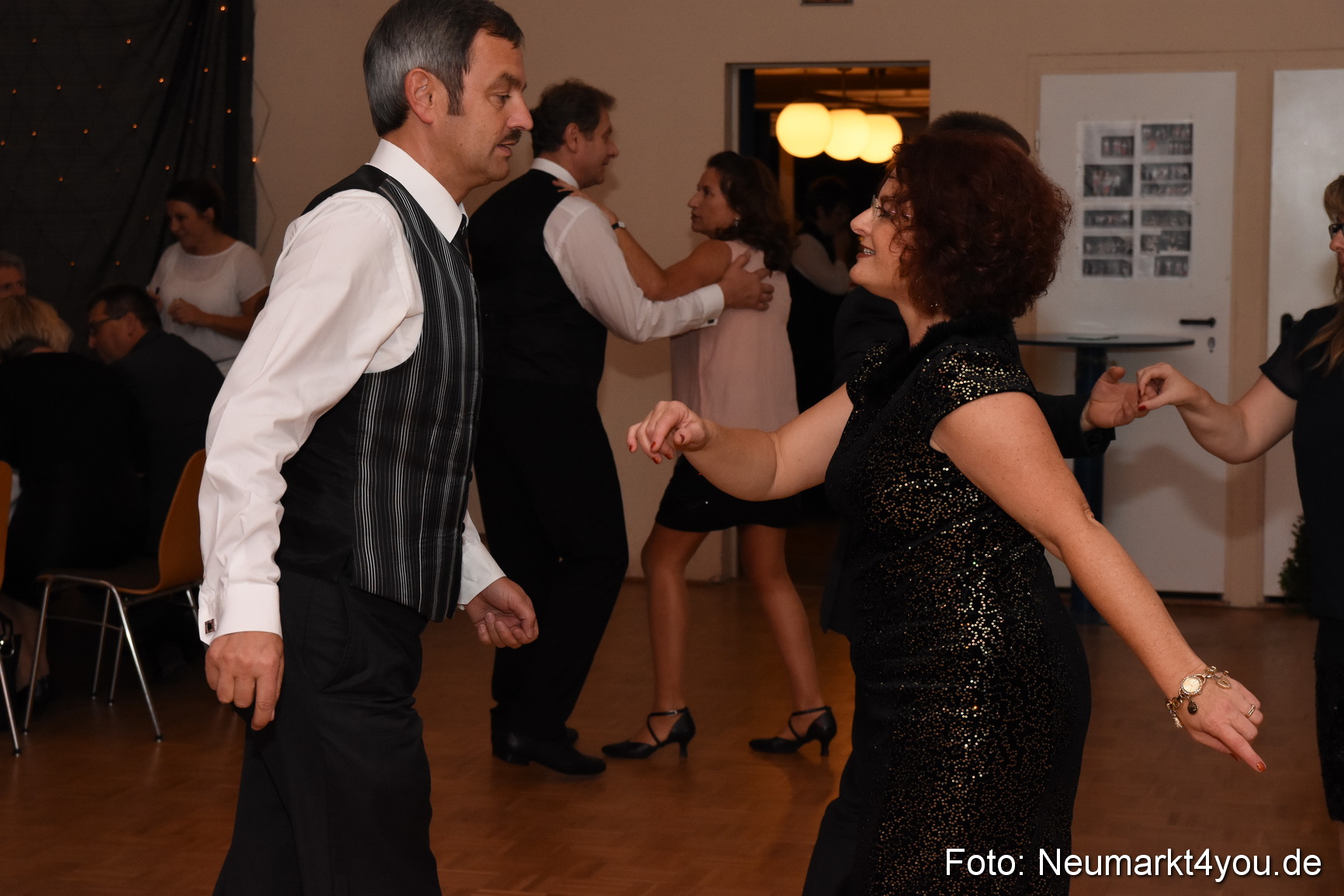 Crazy ASV Herbstball 051116 0086