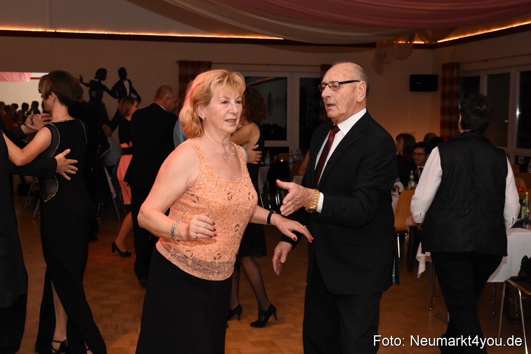 Crazy ASV Herbstball 051116 0091