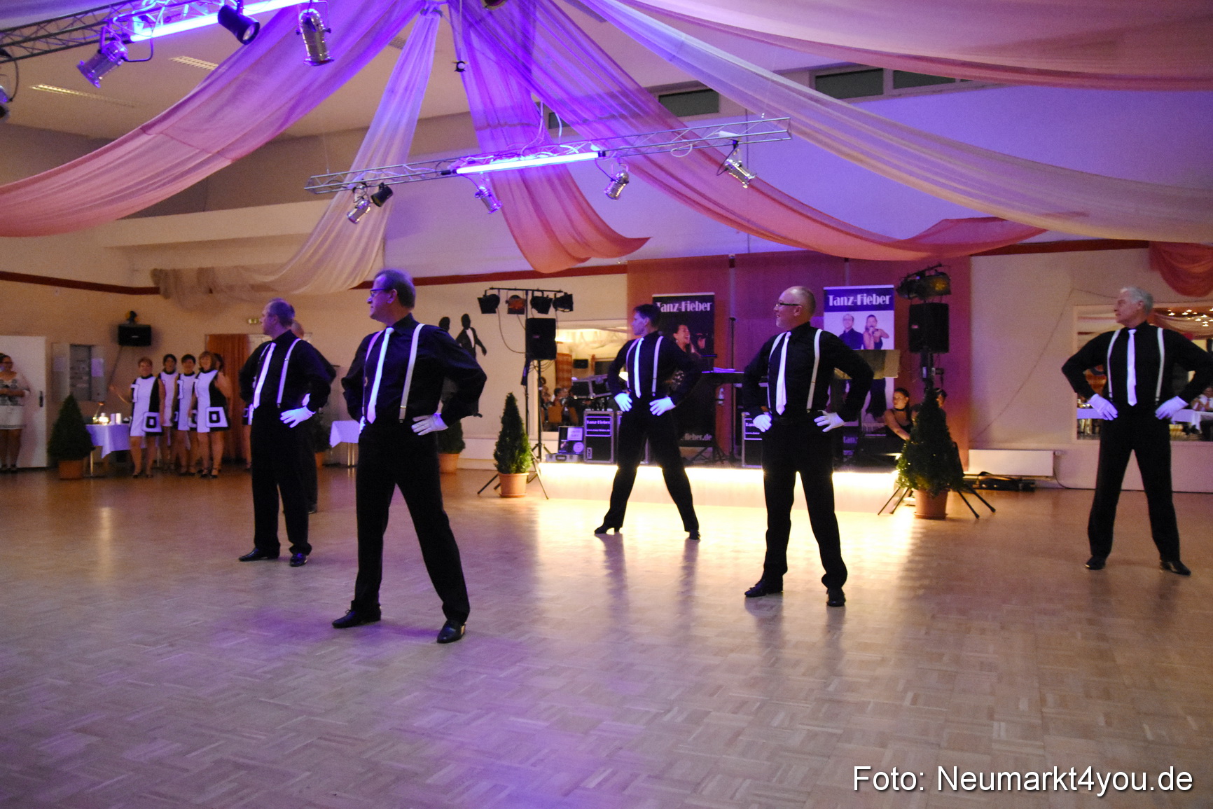 Crazy ASV Herbstball 051116 0098