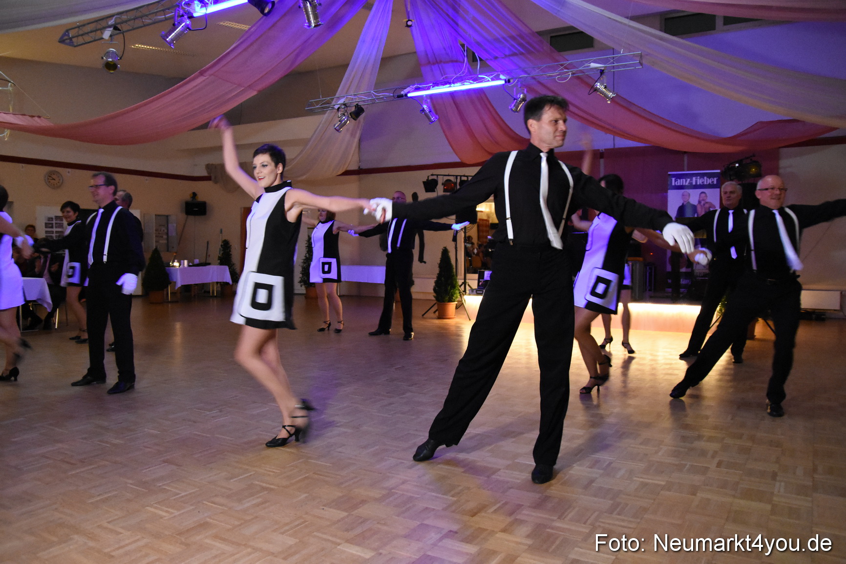 Crazy ASV Herbstball 051116 0102