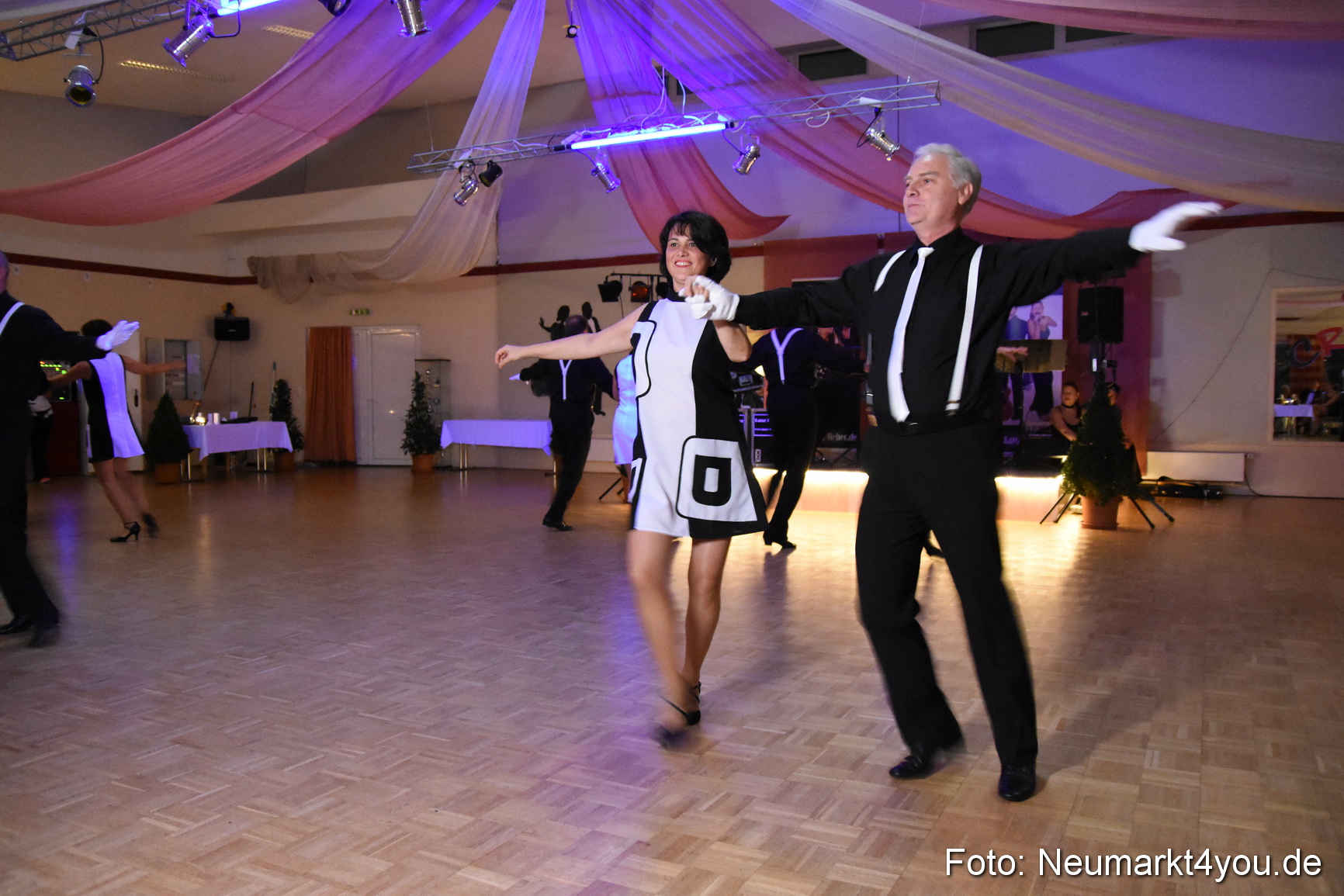 Crazy ASV Herbstball 051116 0103