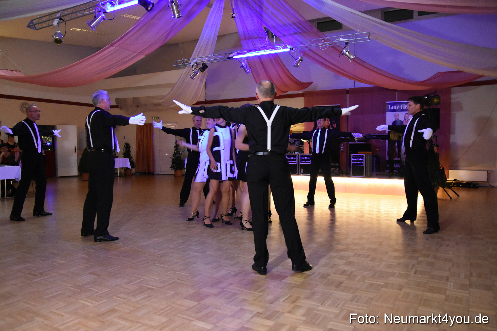 Crazy ASV Herbstball 051116 0104